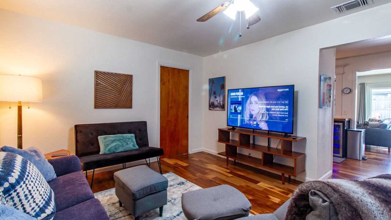 Photo of Livingroom in North San Antonio - SAT