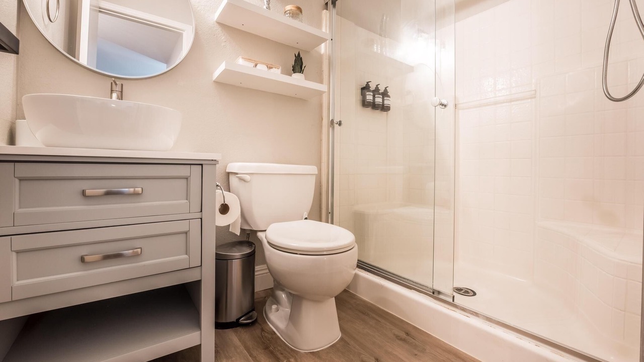 Photo of Bathroom in Summerlin