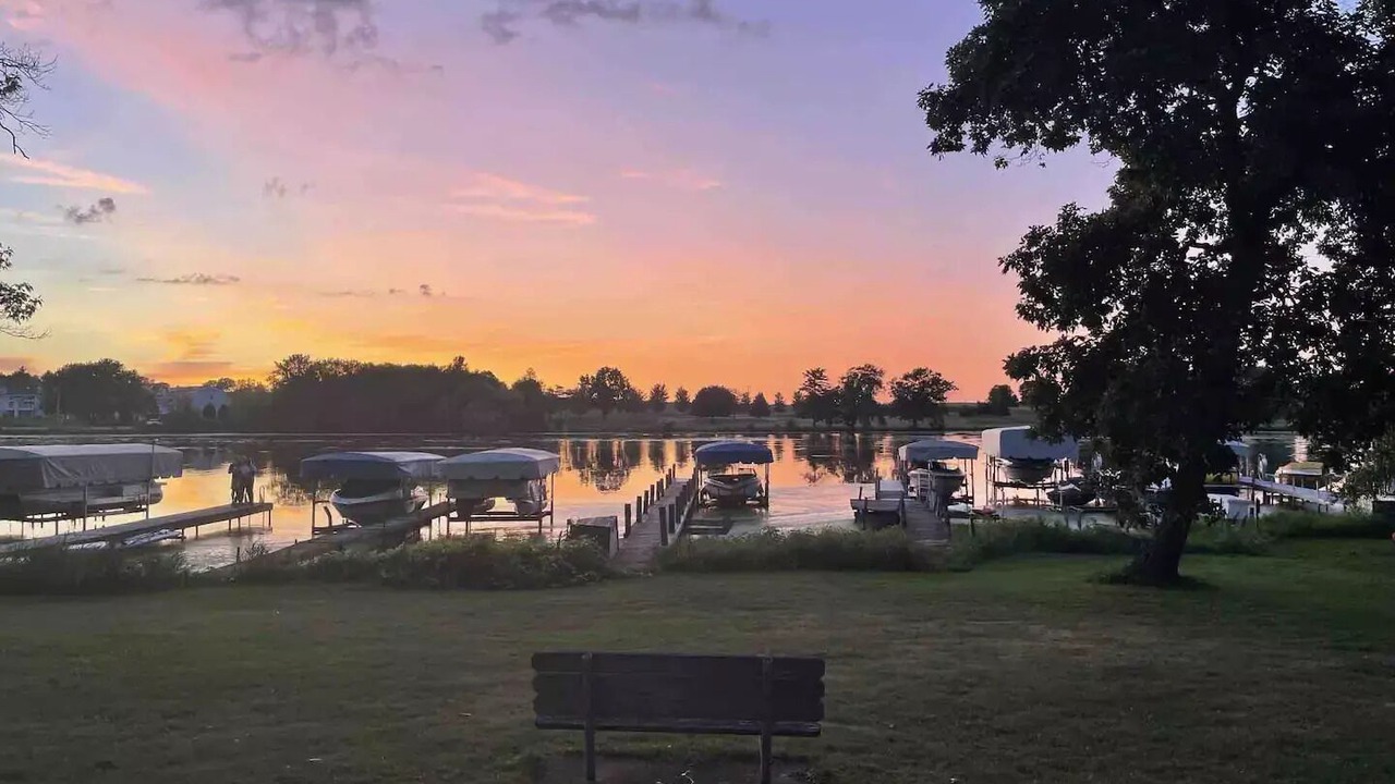 Photo of Others in Delavan Lake