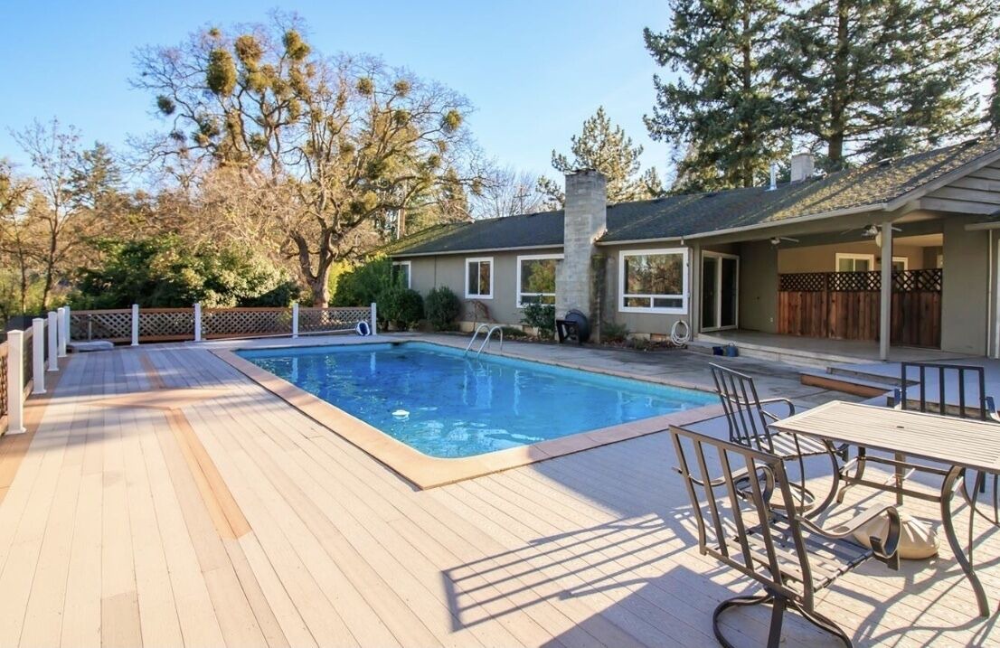 Photo of Outdoor in Medford