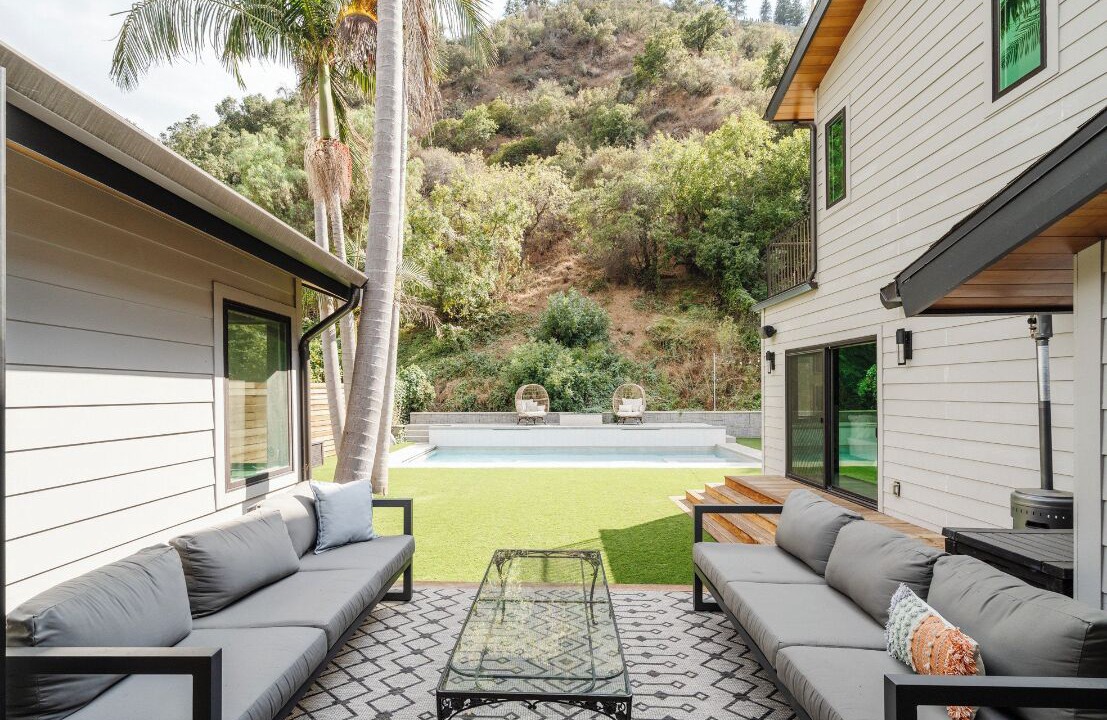 Photo of Patio Balcony in Beverly Glen