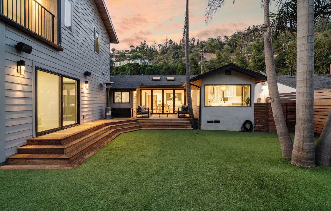 Photo of Outdoor in Beverly Glen