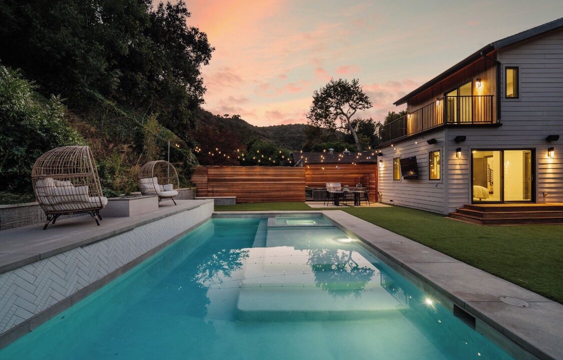 Photo of Outdoor in Beverly Glen