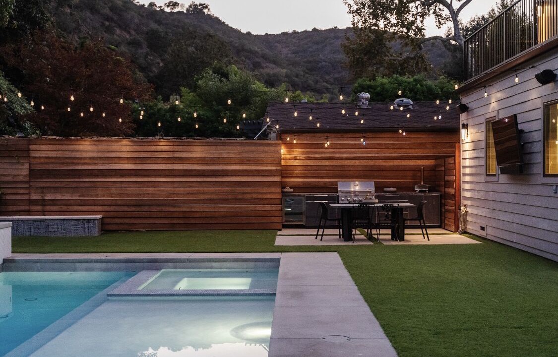 Photo of Outdoor in Beverly Glen