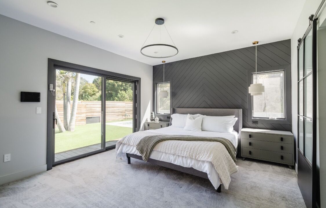 Photo of Bedroom in Beverly Glen