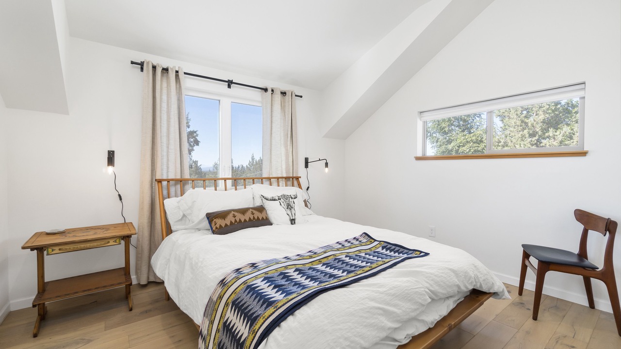 Photo of Bedroom in Terrebonne