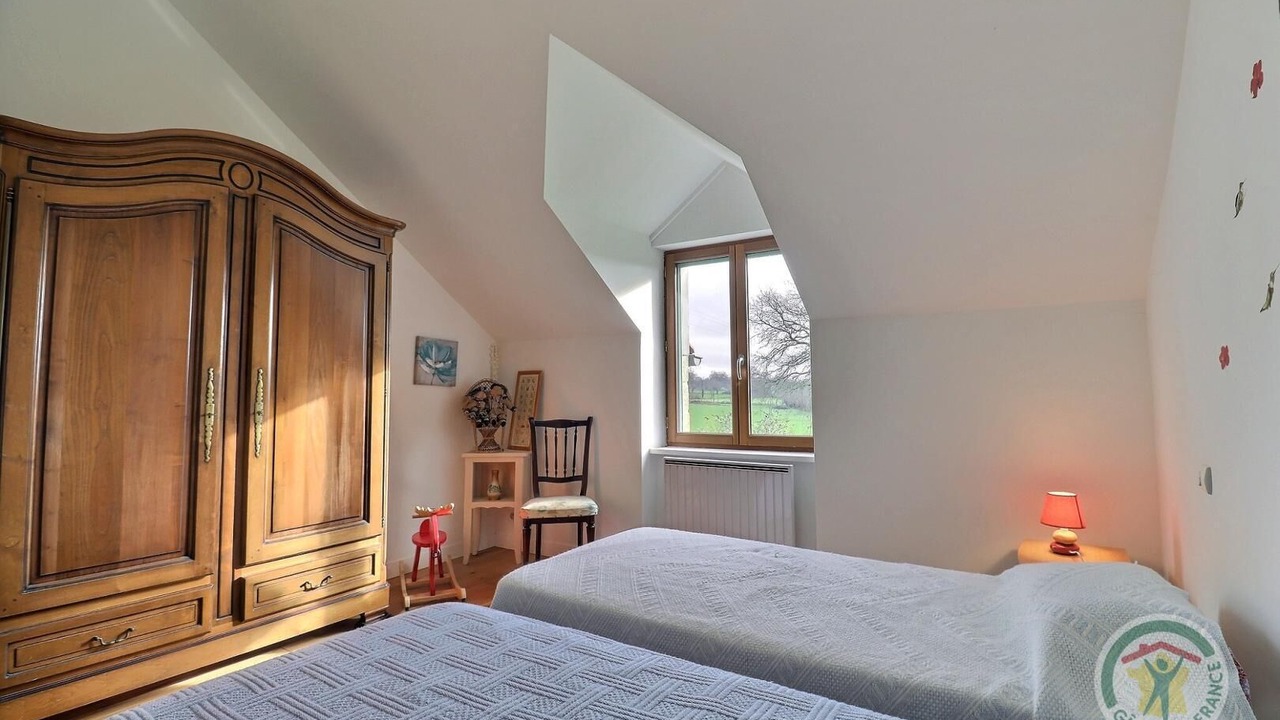 Photo of Bedroom in Baguer-Morvan