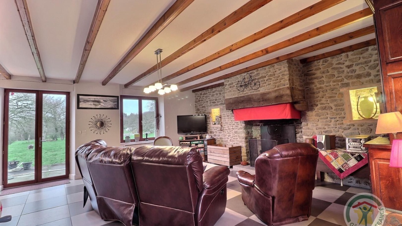 Photo of Livingroom in Baguer-Morvan