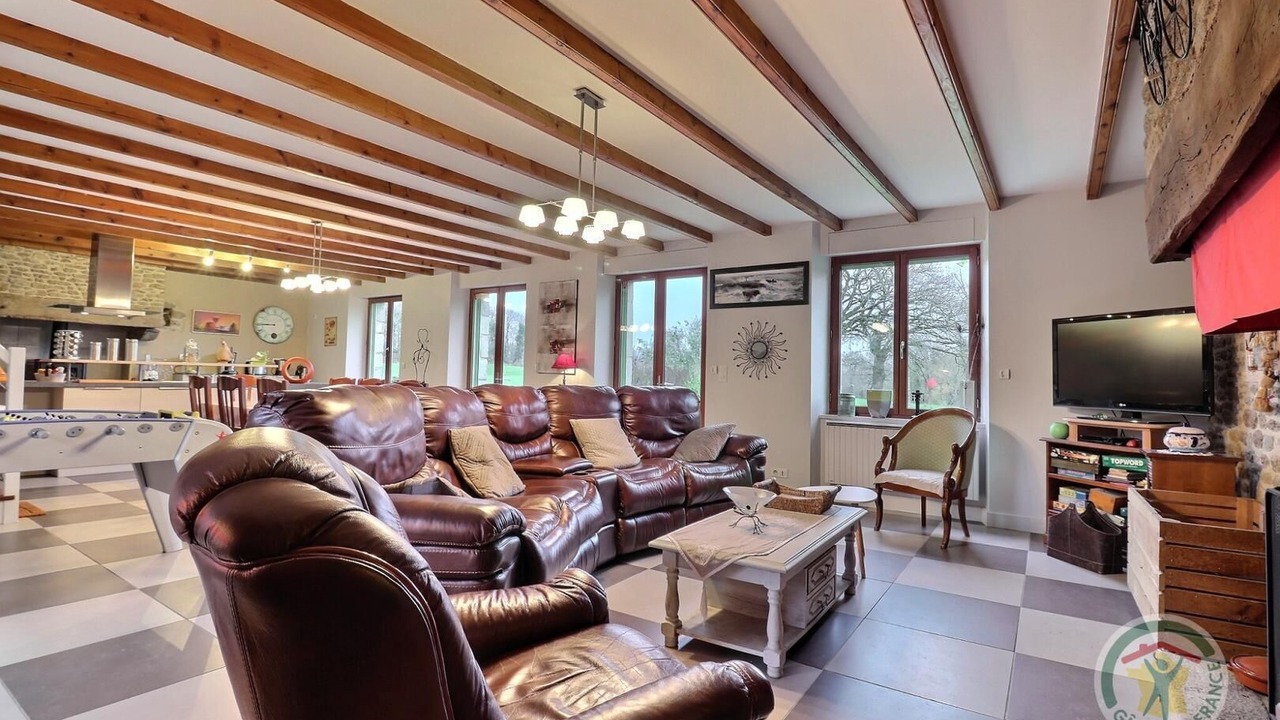 Photo of Livingroom in Baguer-Morvan