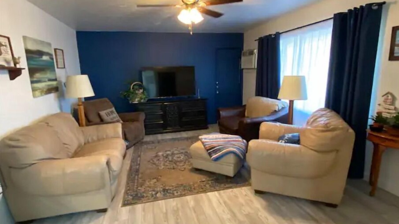 Photo of Livingroom in Eufaula