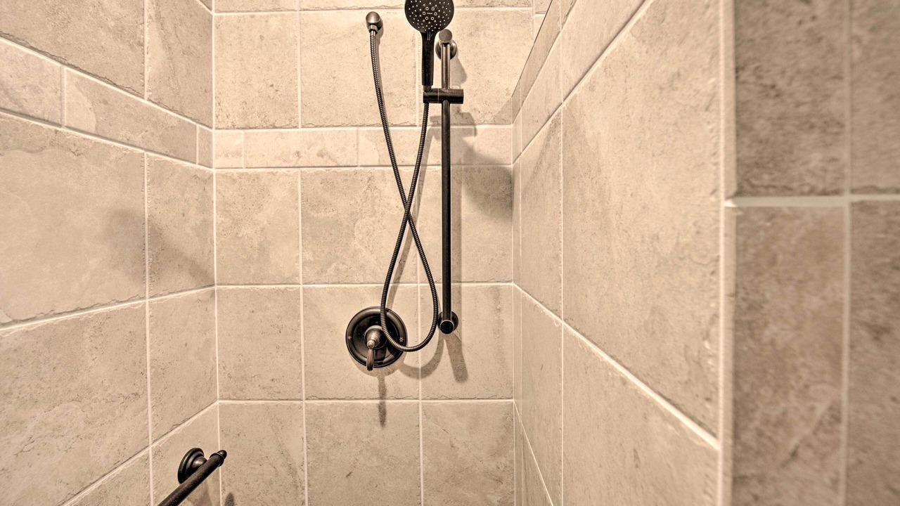 Photo of Bathroom in Hemphill