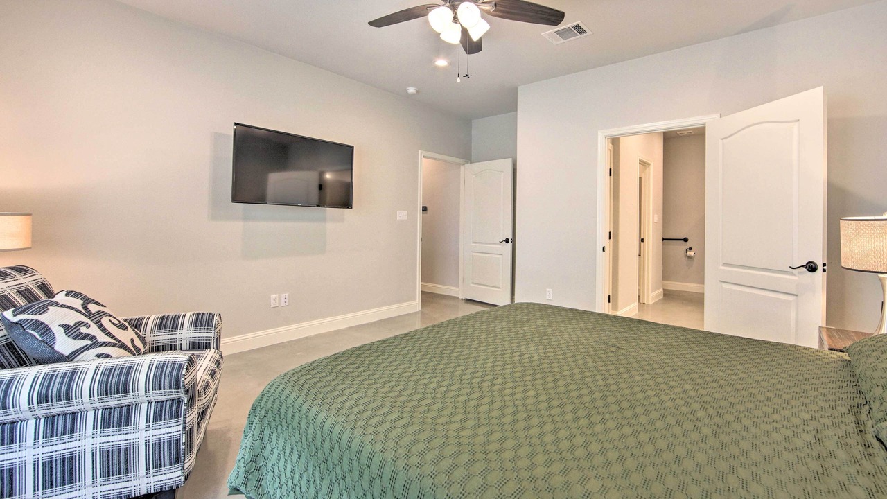 Photo of Bedroom in Hemphill