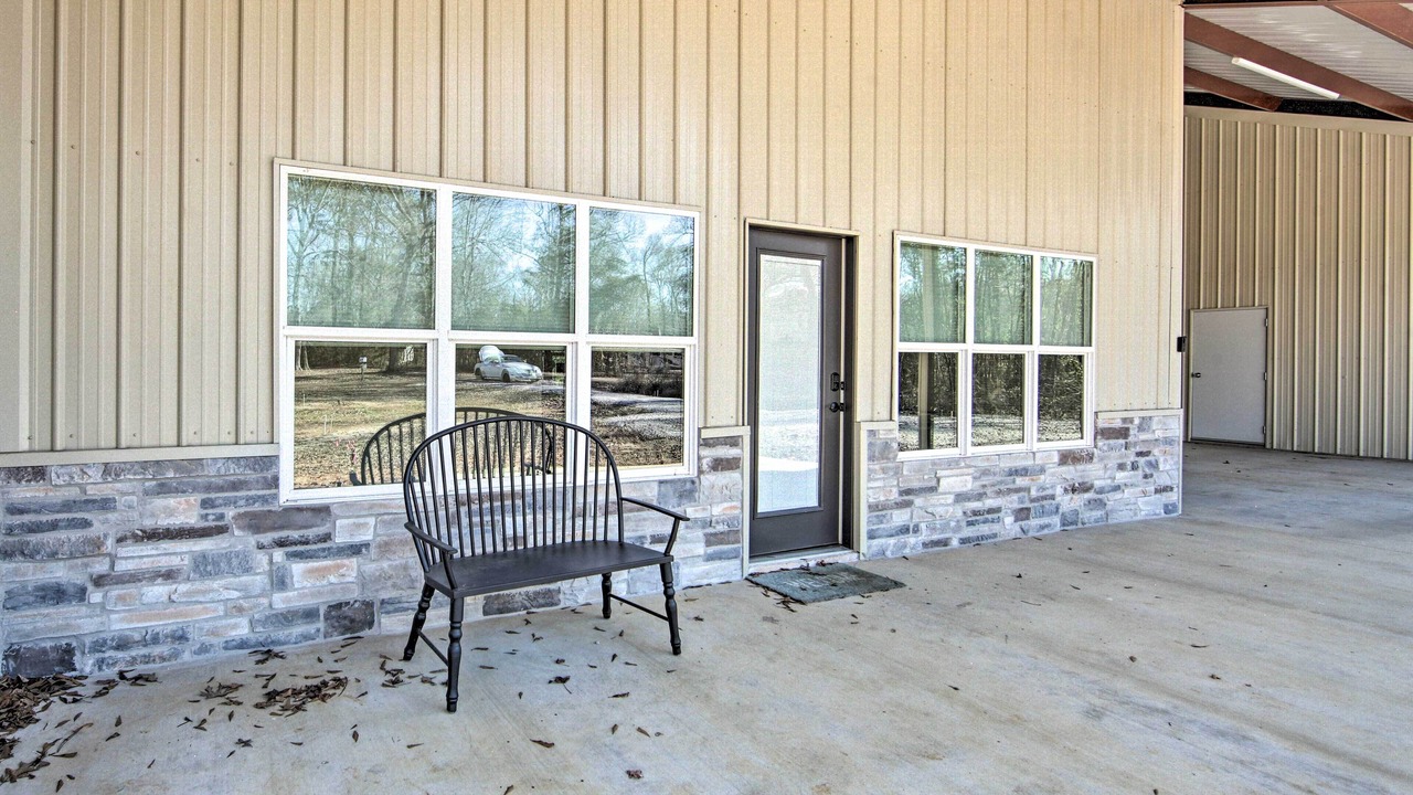 Photo of Others in Hemphill