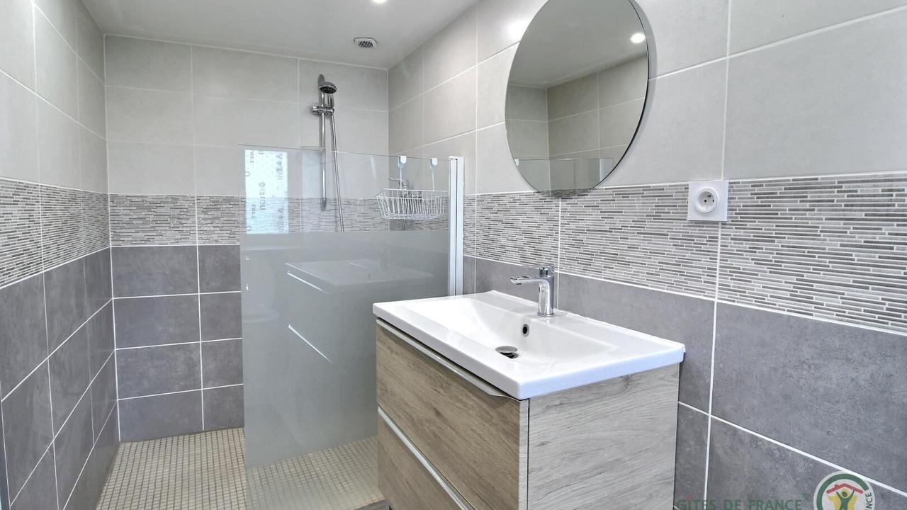 Photo of Bathroom in Plehedel