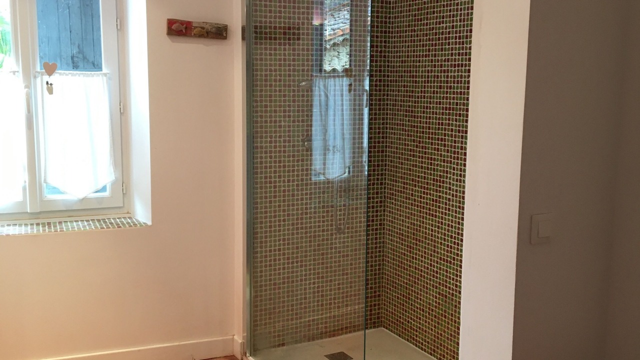Photo of Bathroom in Lautrec