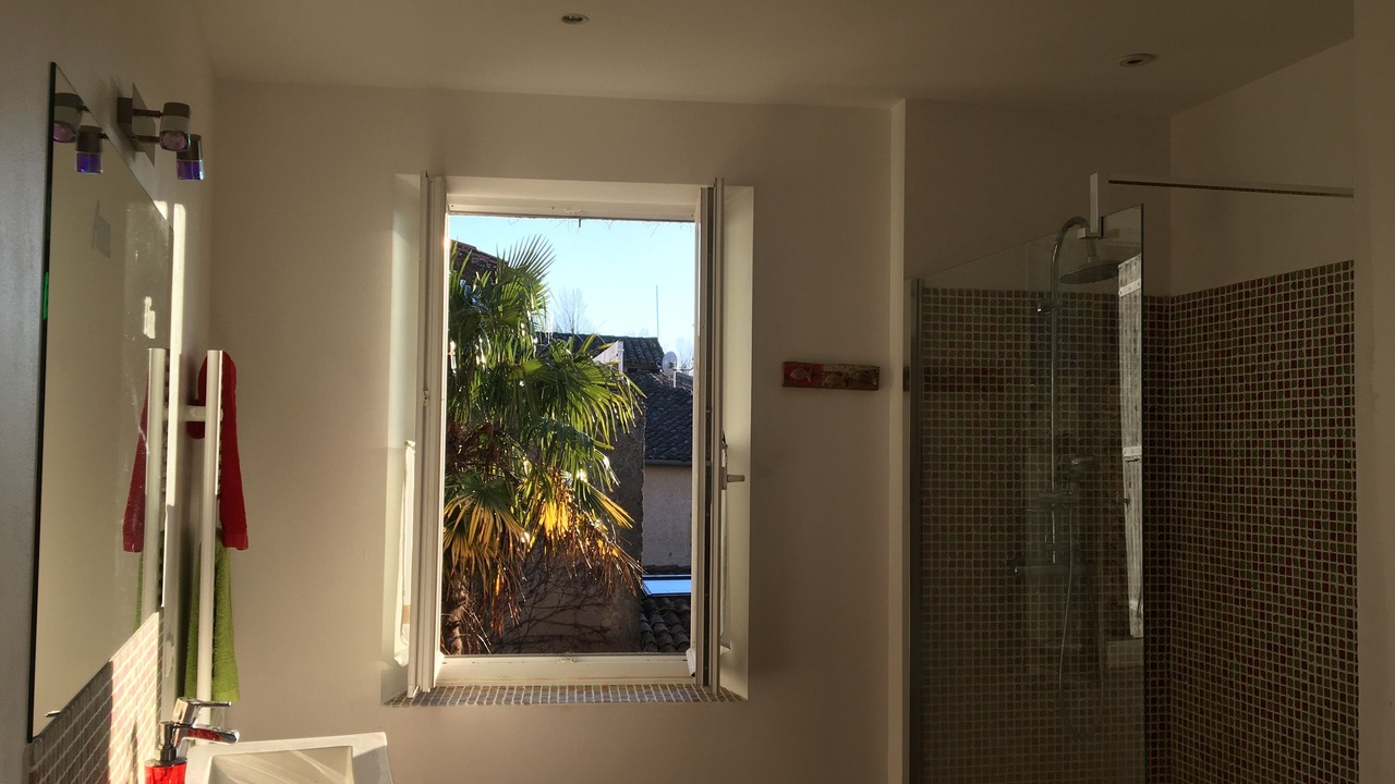 Photo of Bathroom in Lautrec