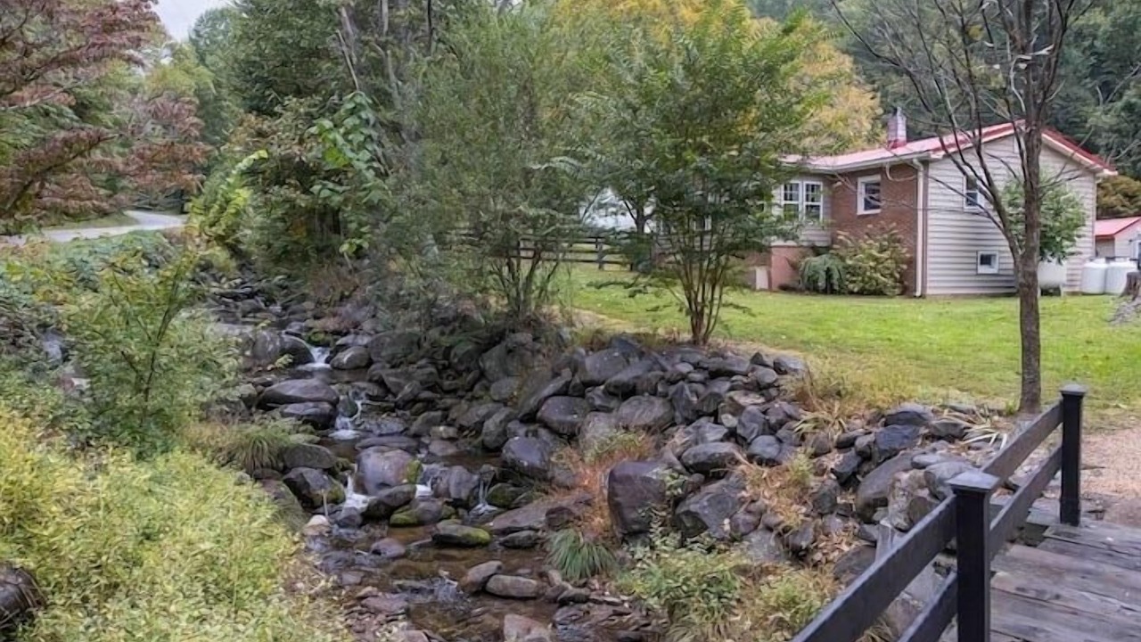 Photo of Outdoor in Roseland