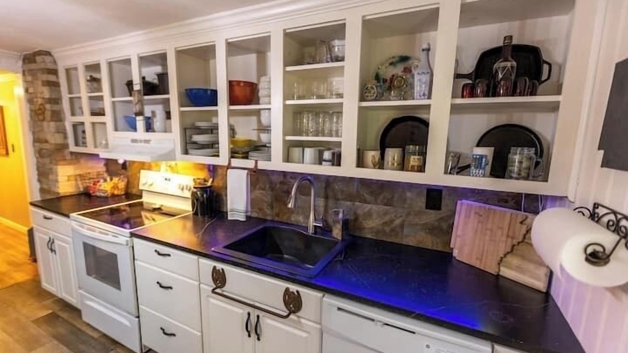 Photo of Kitchen in Roseland