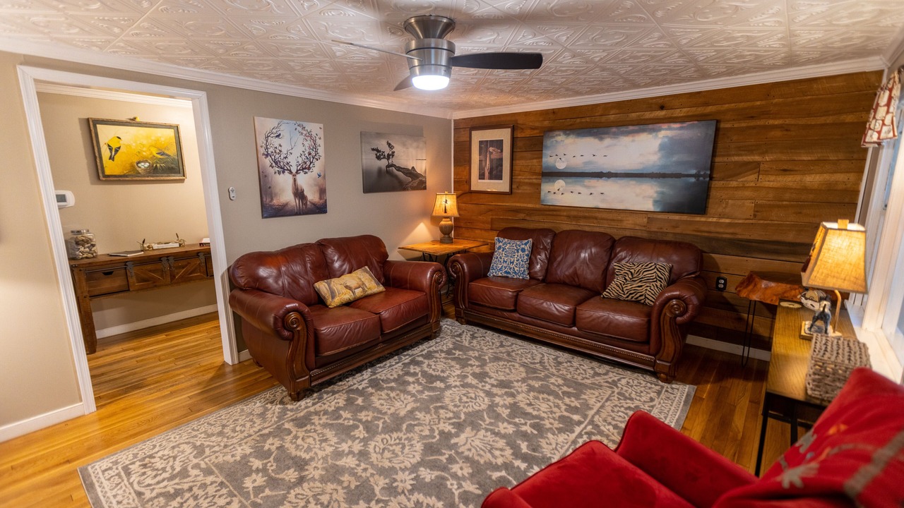 Photo of Livingroom in Roseland