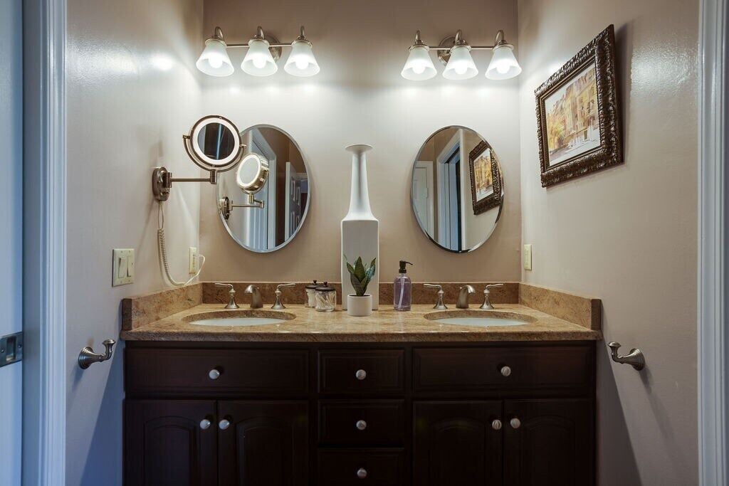 Photo of Bathroom in West End