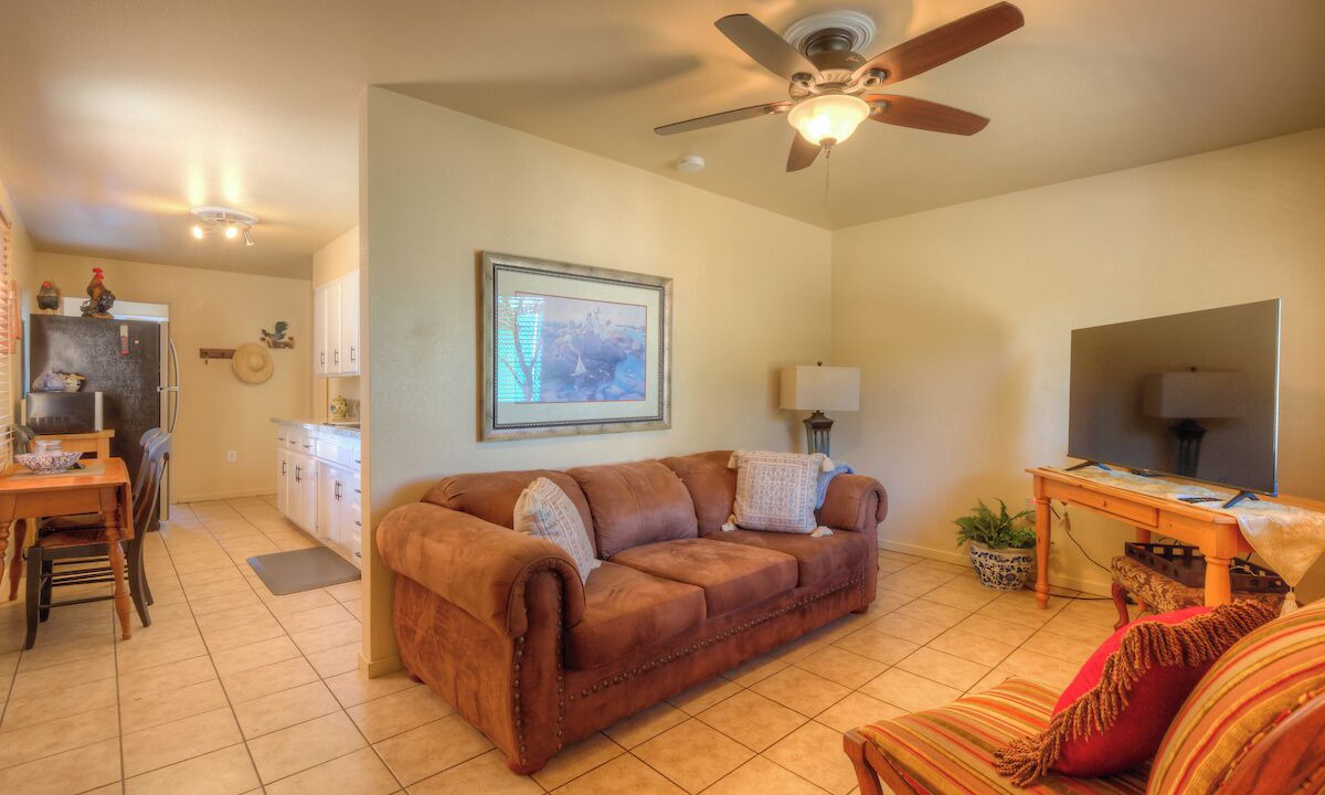 Photo of Livingroom in Oroville