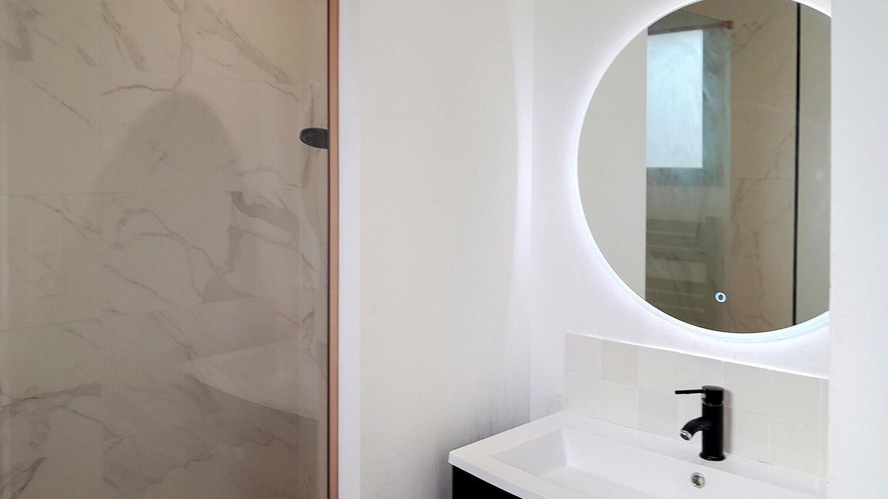 Photo of Bathroom in Malves-en-Minervois