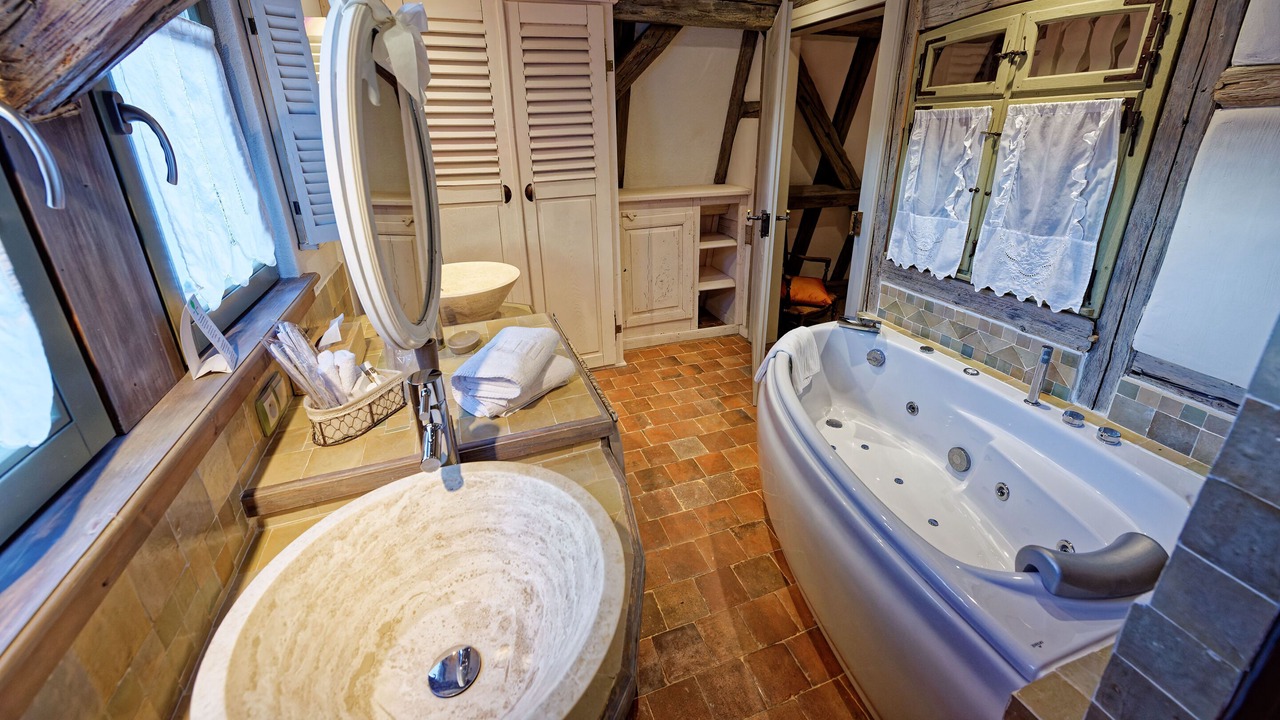 Photo of Bathroom in Riquewihr