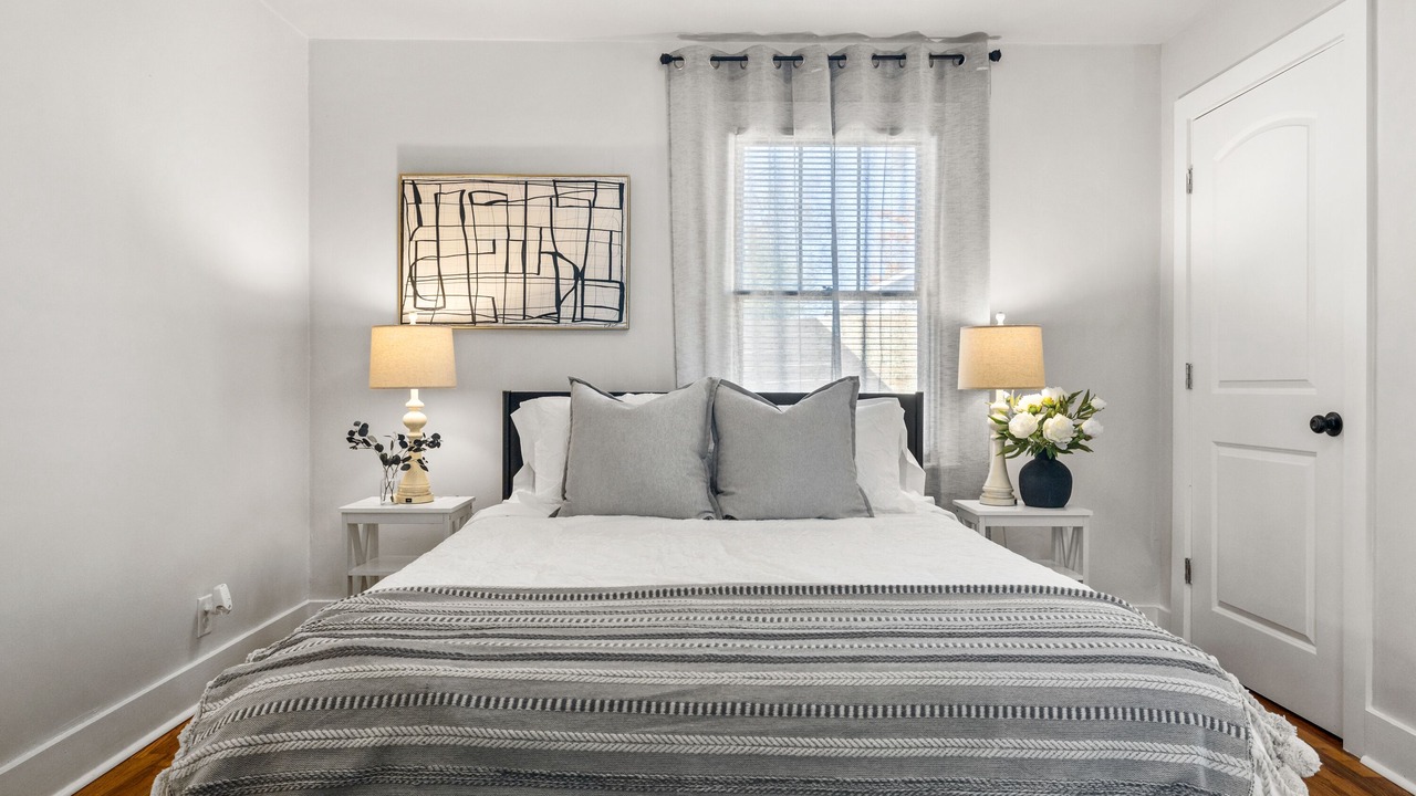 Photo of Bedroom in Knoxville