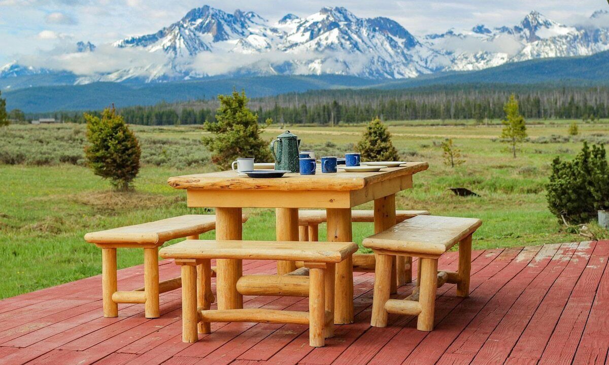 Photo of Others in Stanley