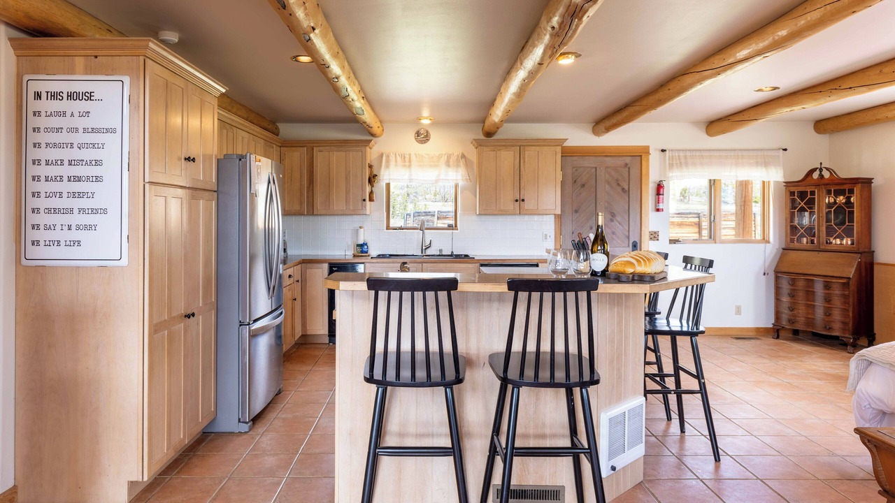 Photo of Others in Stanley