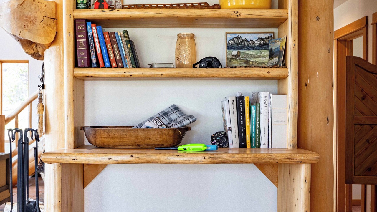 Photo of Others in Stanley