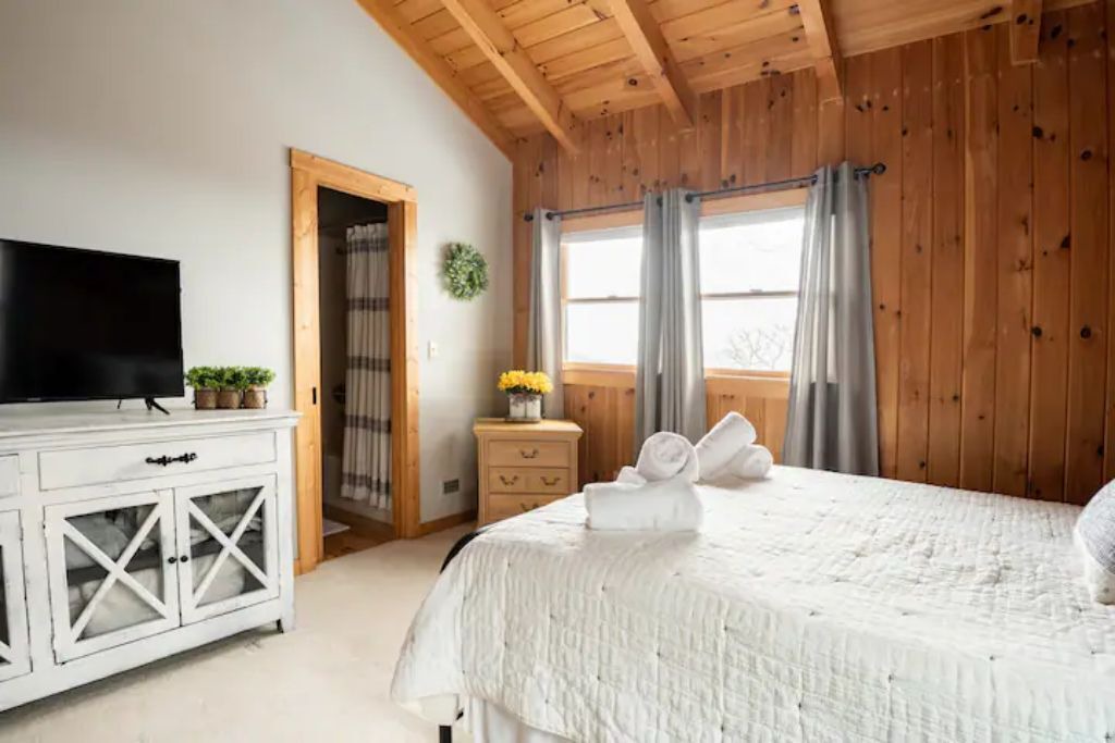 Photo of Bedroom in Wolf Laurel