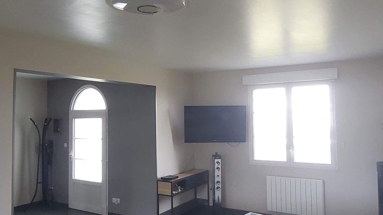 Photo of Livingroom in Plomodiern