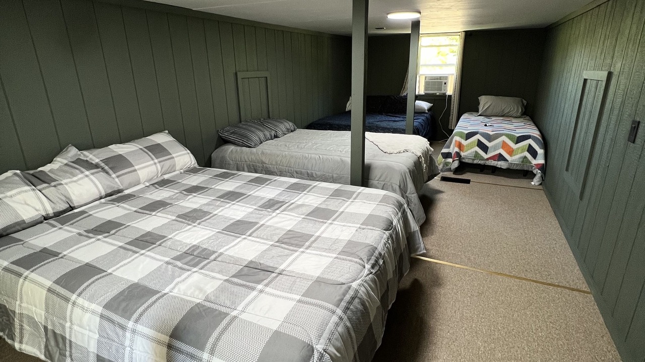 Photo of Bedroom in Lawrenceville