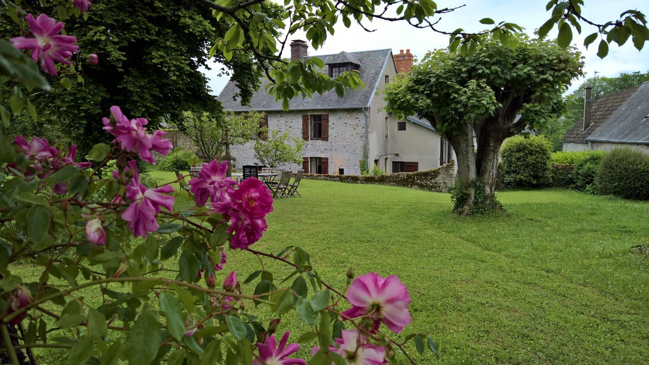 Photo of Outdoor in Sainte-Honorine-des-Pertes