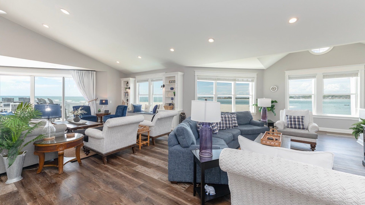 Photo of Livingroom in Holden Beach