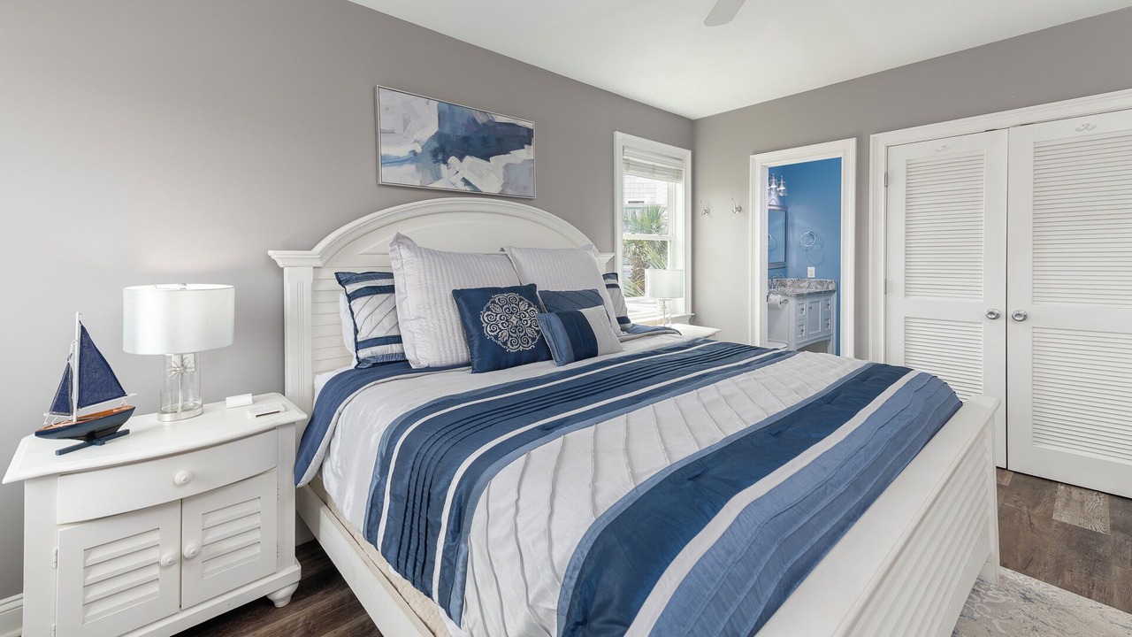 Photo of Bedroom in Holden Beach