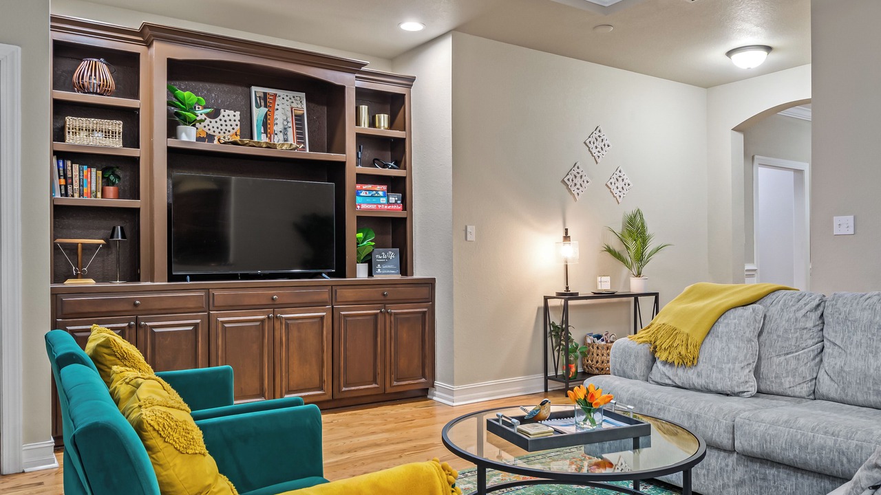 Photo of Livingroom in Tallahassee