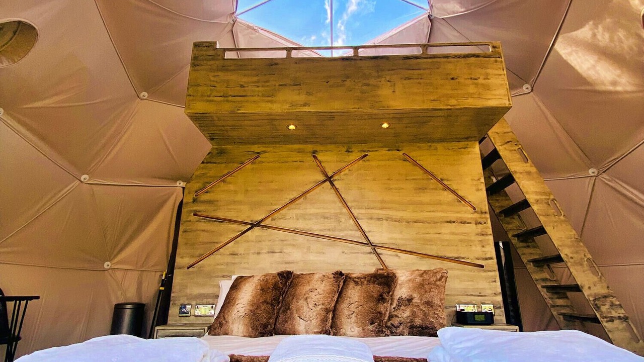 Photo of Bedroom in Chiddingstone Hoath