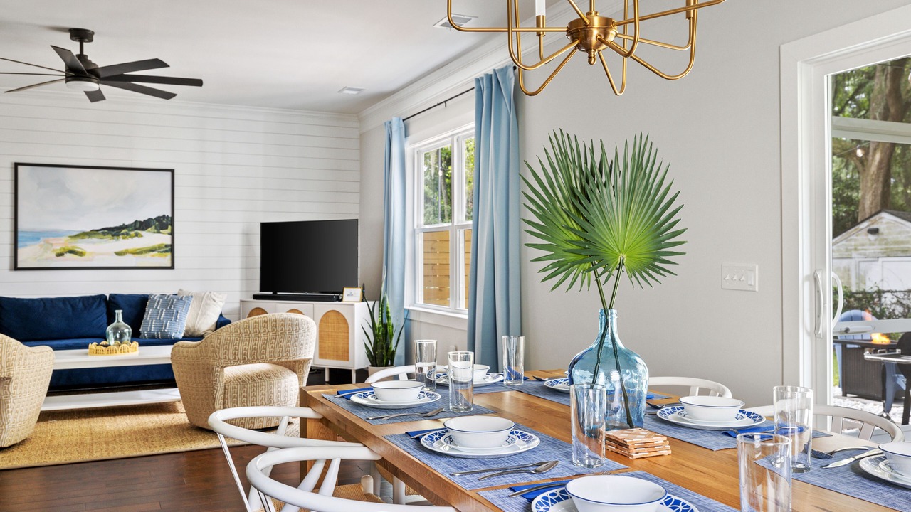 Photo of Livingroom in North Charleston
