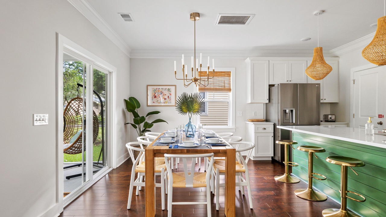 Photo of Livingroom in North Charleston
