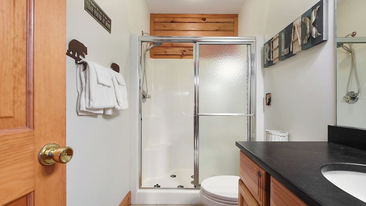 Photo of Bathroom in Thayerville