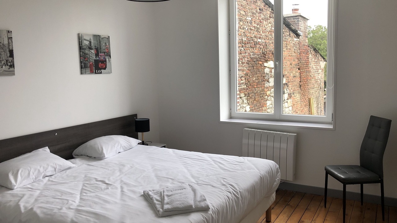 Photo of Bedroom in Givet