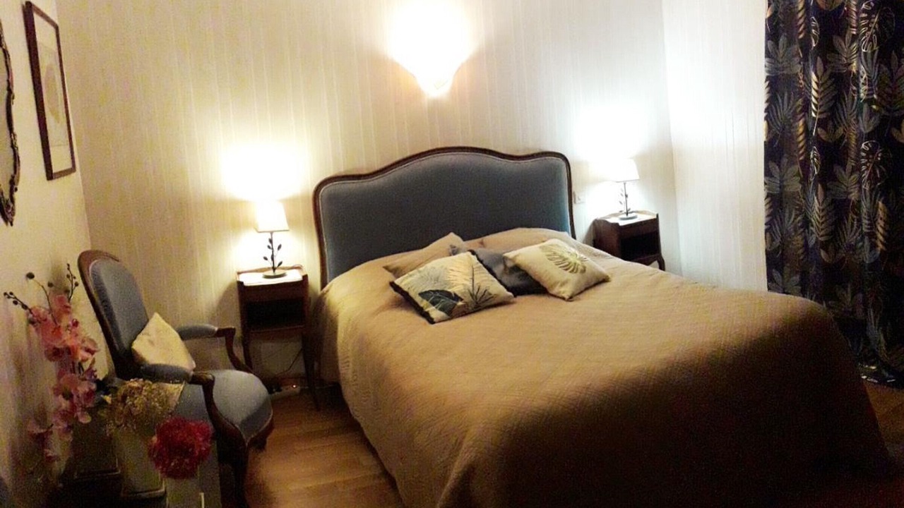 Photo of Bedroom in Le Merlerault