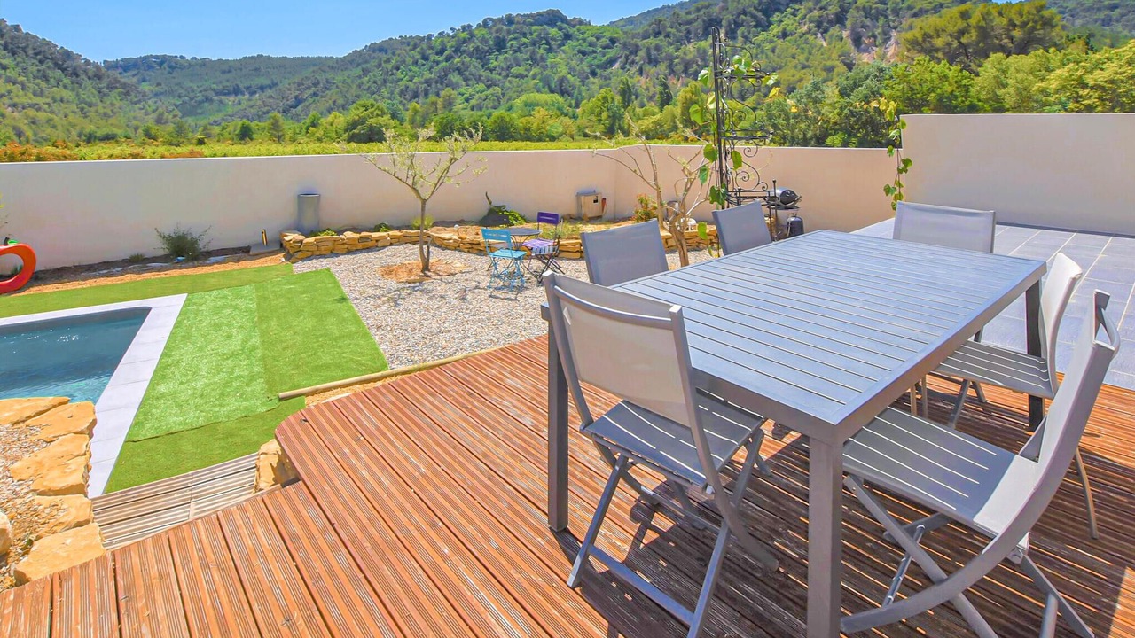 Photo of Outdoor in Propiac