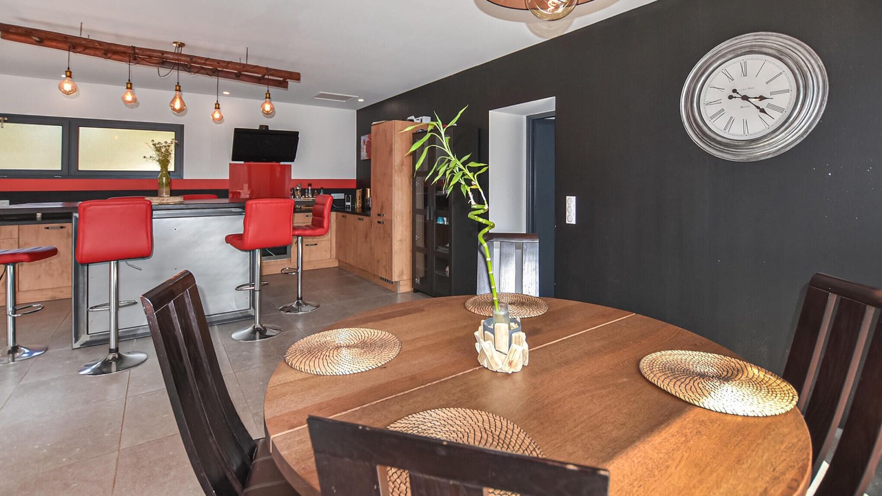 Photo of Others in Propiac