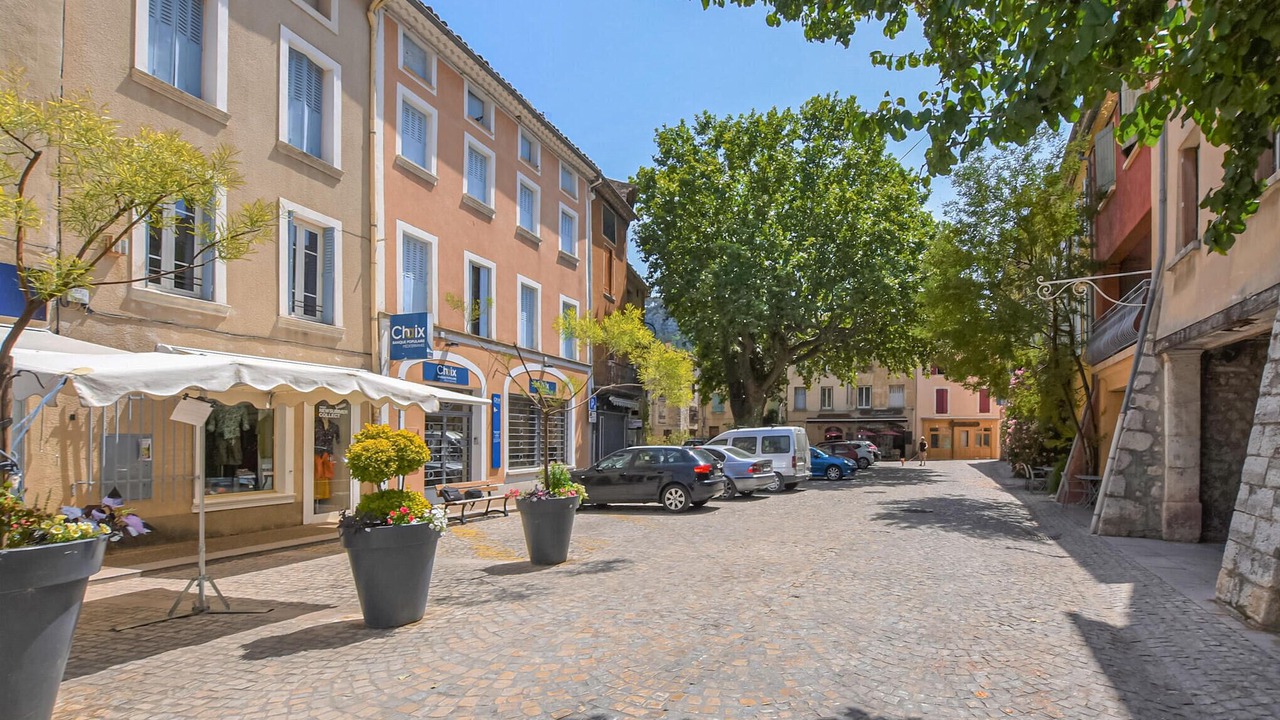 Photo of Others in Propiac