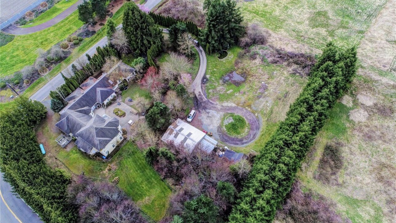 Photo of Outdoor in Smokey Point