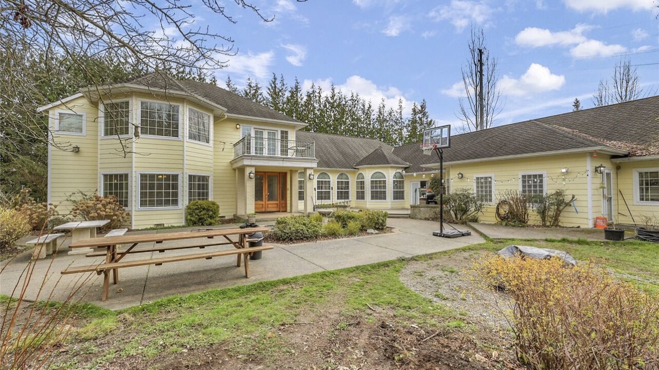 Photo of Outdoor in Smokey Point