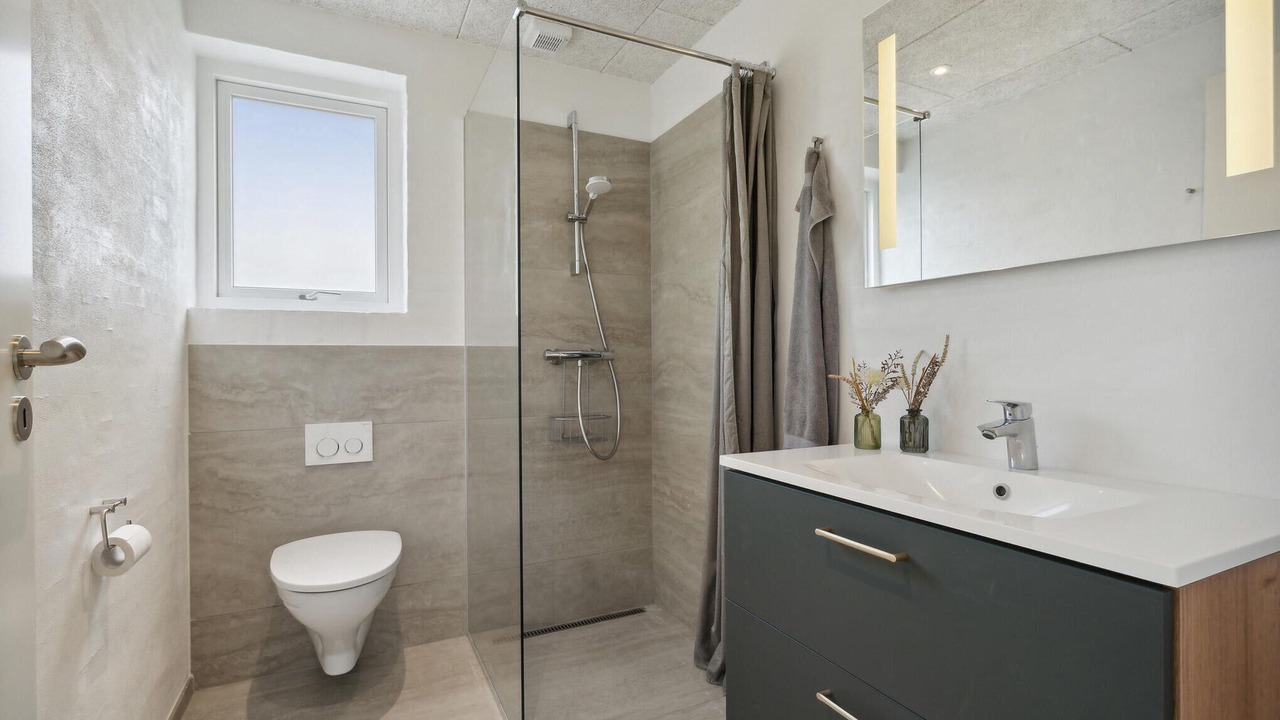 Photo of Bathroom in Hadsund